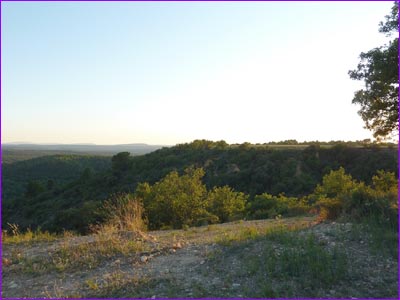 au loin la sainte baume